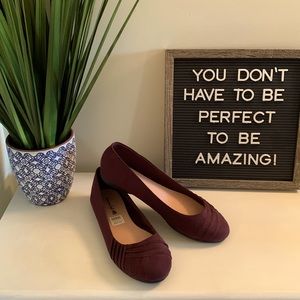 American Eagle Flats size 11, Plum